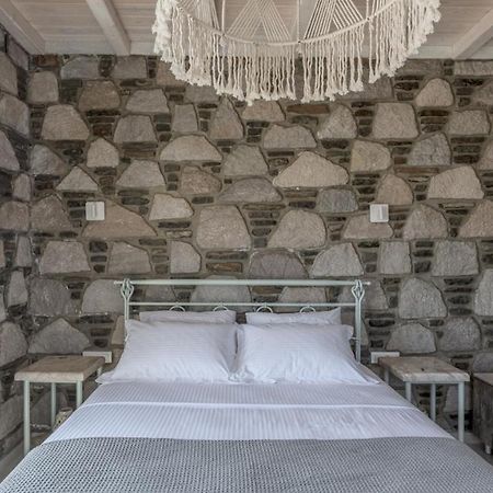 Hilltop Suites Milos Mytakas Exterior foto