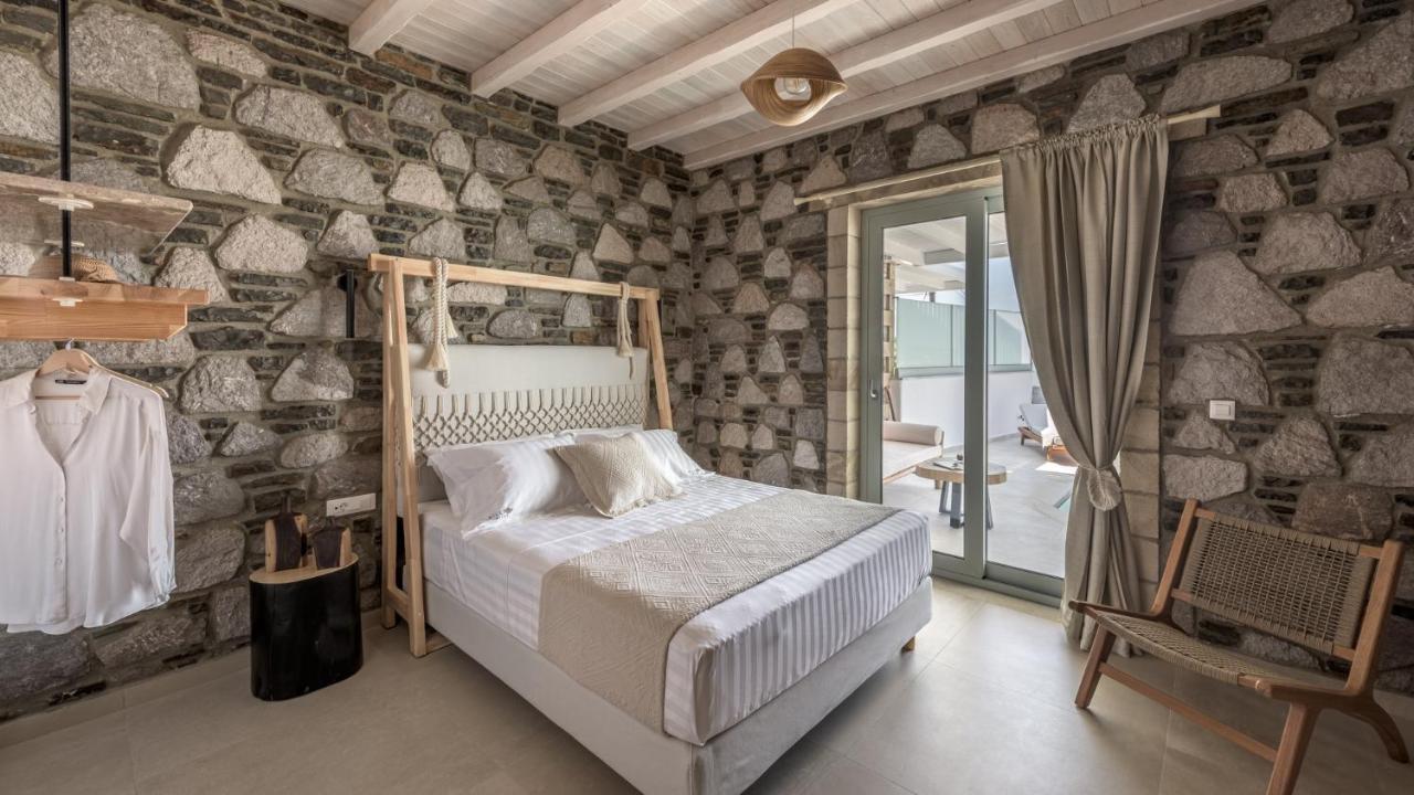 Hilltop Suites Milos Mytakas Exterior foto